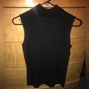 Black Sleeveless Sweater size medium 212 collection